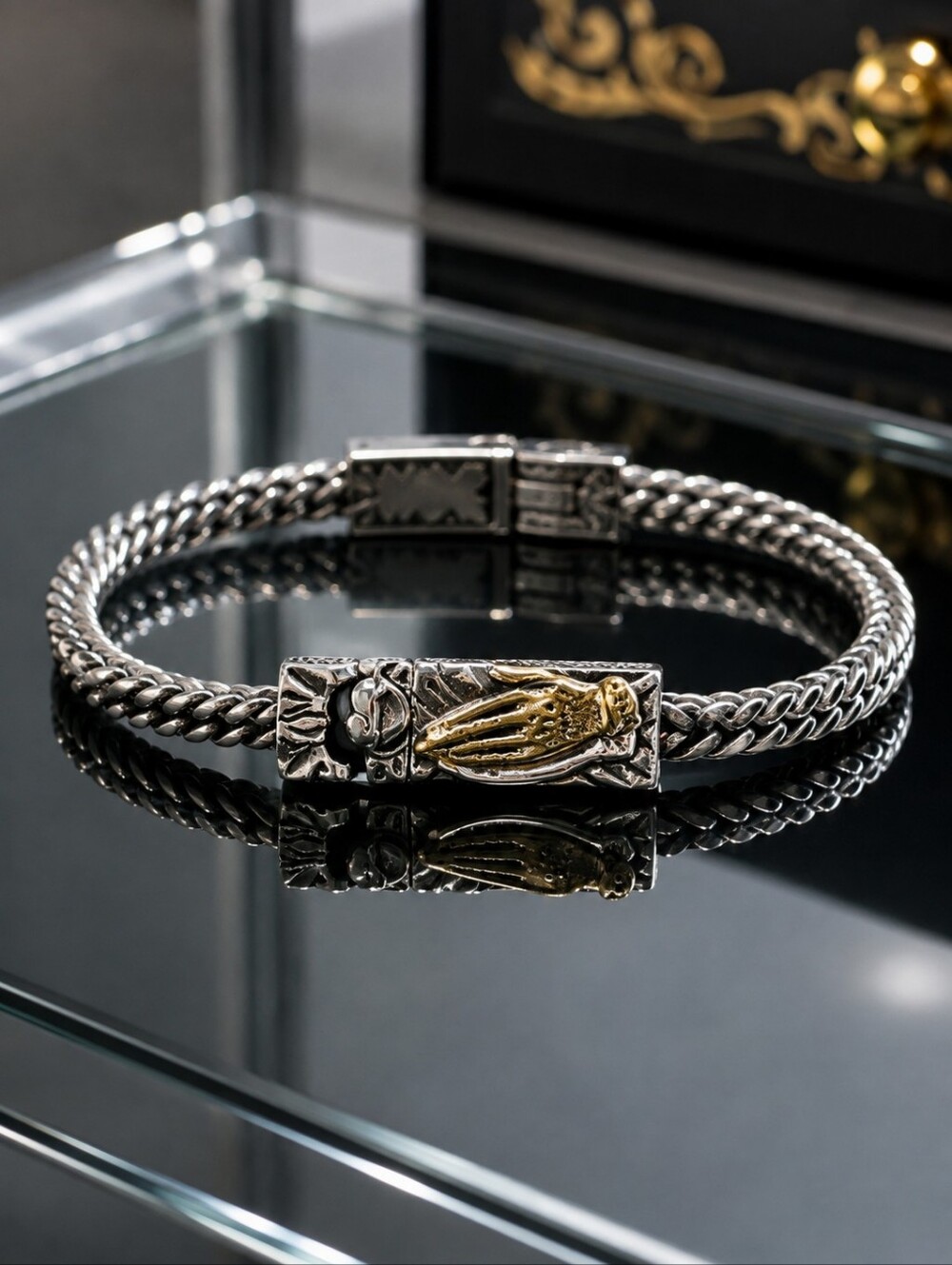 China-Chic National Style Bicolor Weaving Prayer Hand Bracelet Domineering